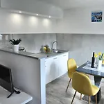Nelly * Rijeka