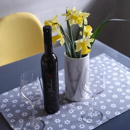 Nelly Апартаменты *