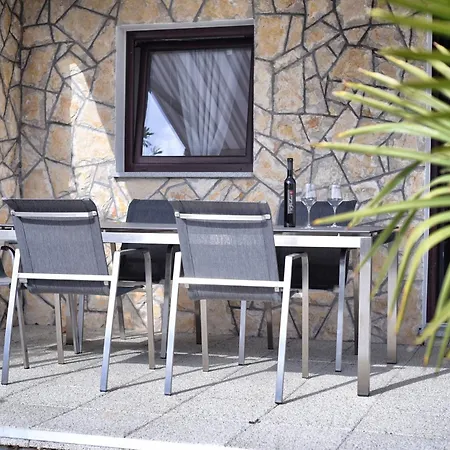 Nelly Apartment Rijeka