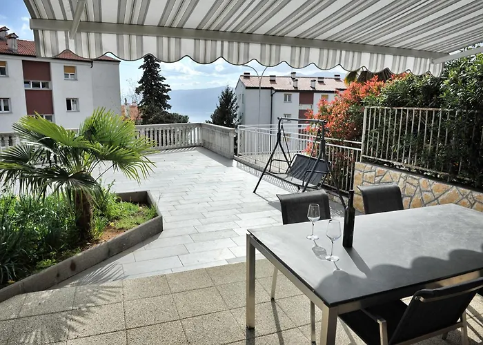 Apartman Nelly *